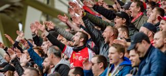 SDR-LOSC supporters