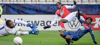 SDR-VAFC