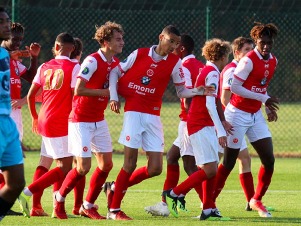 U17