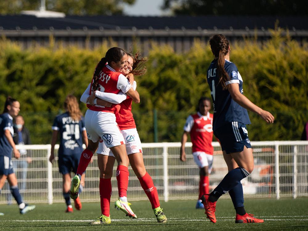 Kessya Bussy et Rachel Corboz