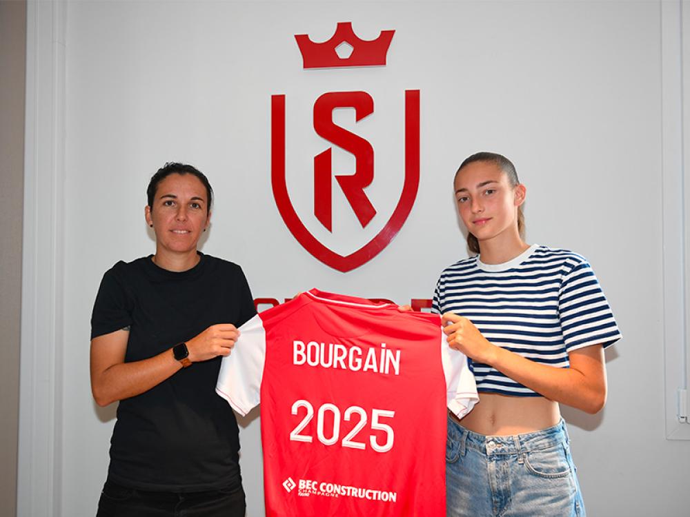 Premier contrat pro pour Léa Bourgain !