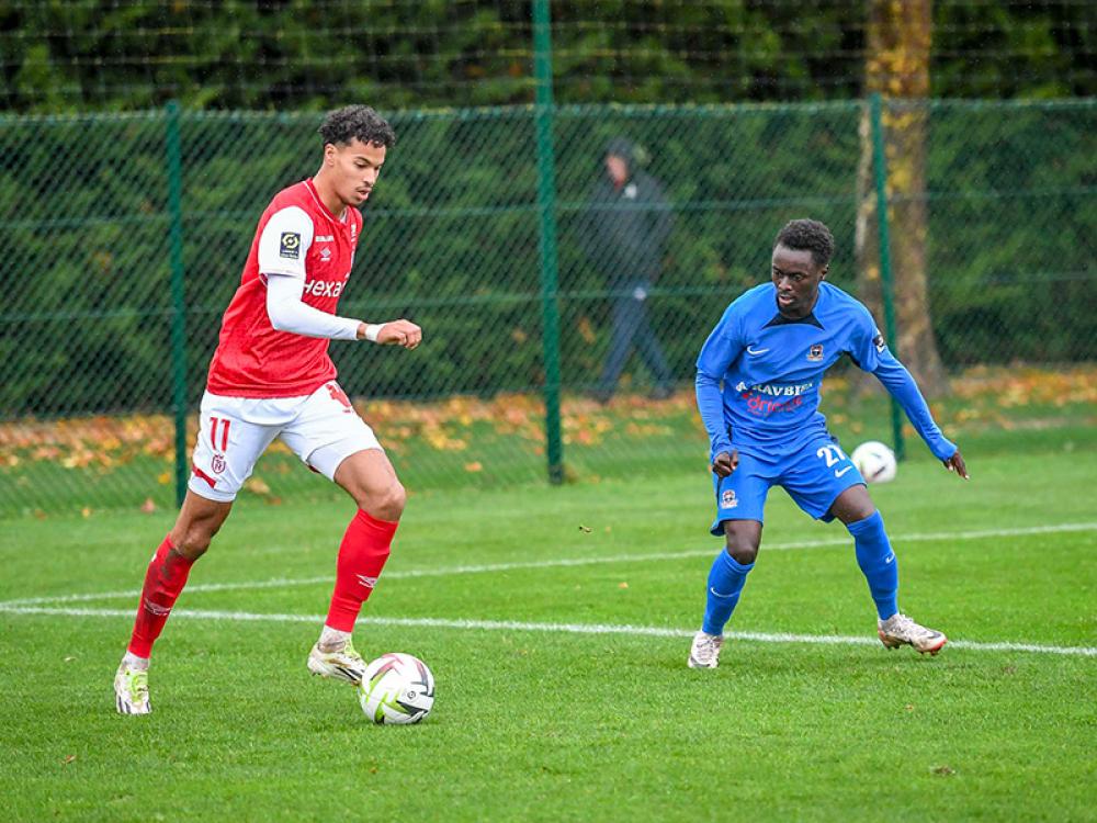 Amine Salama face au FCV Dender EH