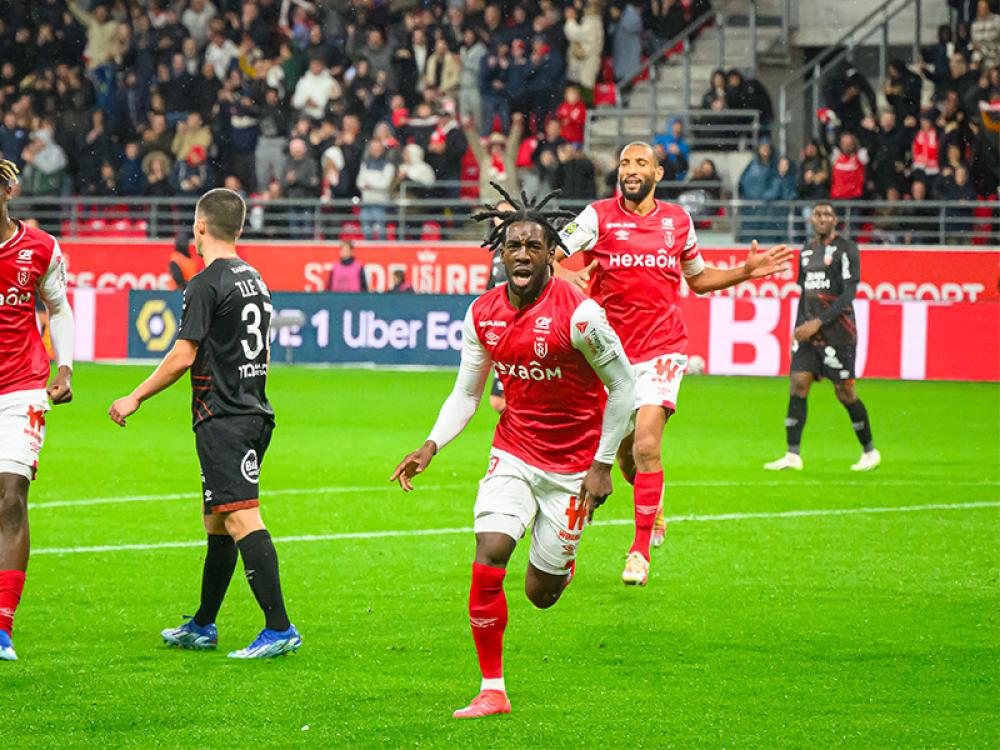 Josh Wilson-Esbrand de retour à City